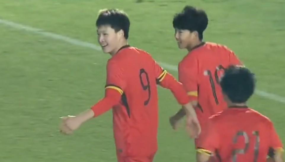 开云体育-苗原：U17国脚张伯霖接近加盟湖北星辉，玉昆曾对其报价